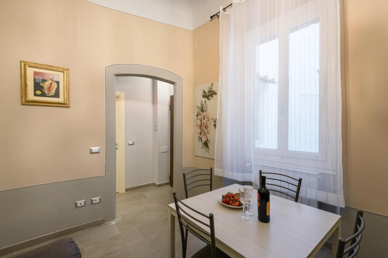 Pinzochere Artistic For Family Florence Exterior photo